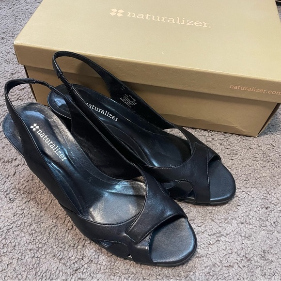 Naturalizer Shoes - Naturalizer Leather Upper Black Slingback Peep Toe Pumps Women’s 5.5M Low-Heel